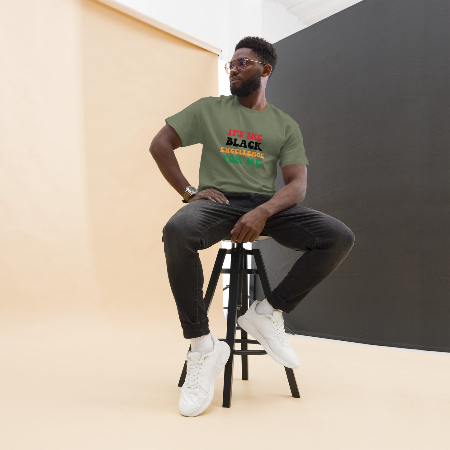 Men "it's the Black Excellence" classic tee